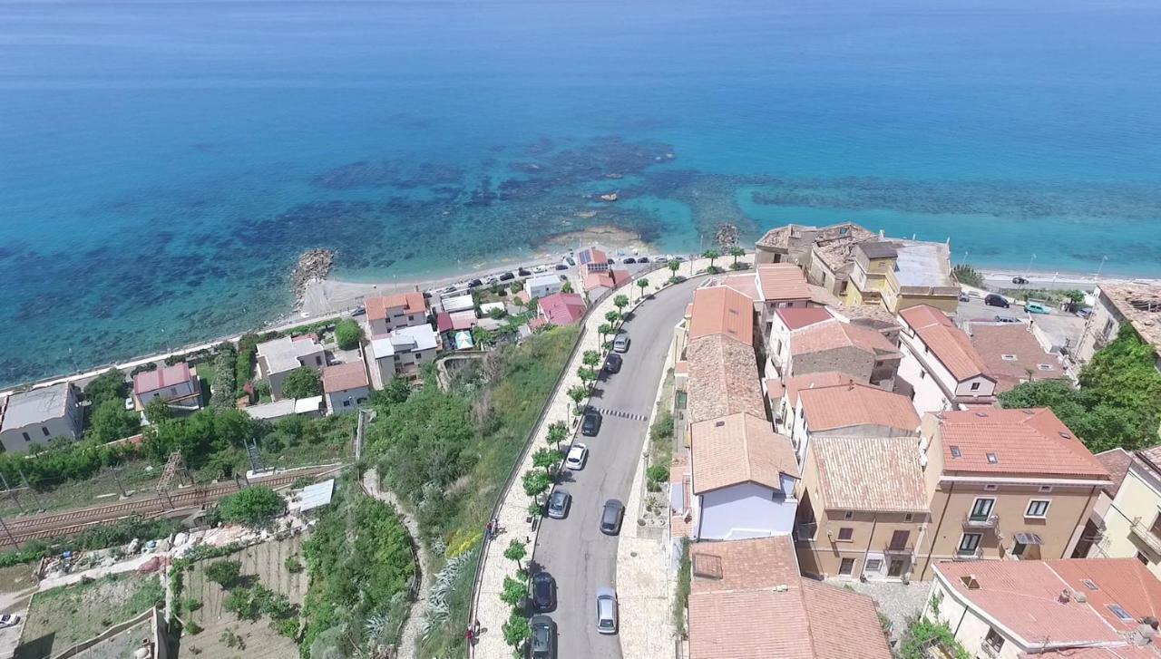 Un Oblo Sul Mare Leilighet San Lucido Eksteriør bilde